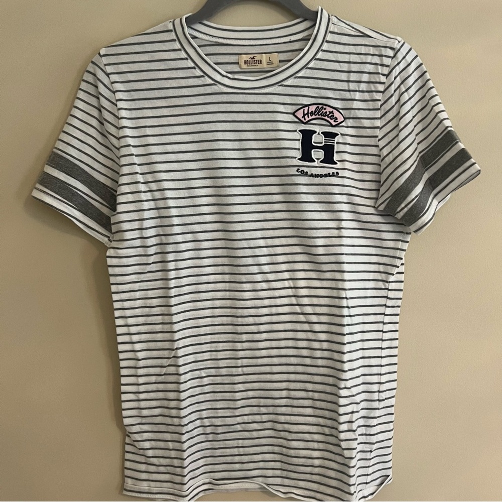 Hollister striped tee